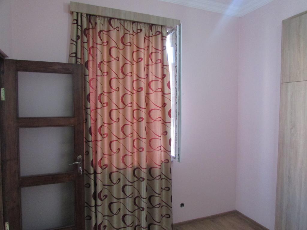 Apartment Soho Tabidze Кутаиси Екстериор снимка