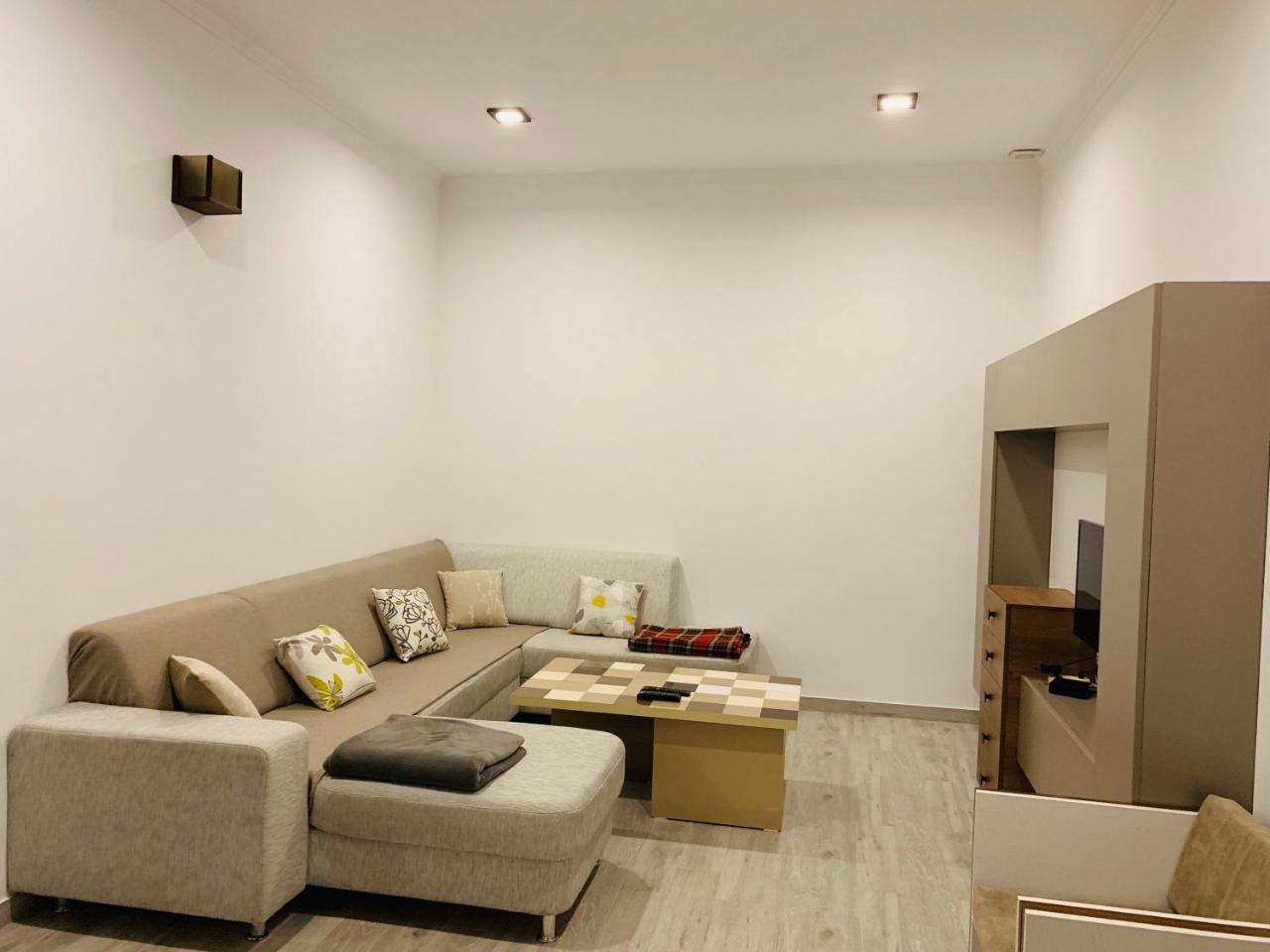 Apartment Soho Tabidze Кутаиси Екстериор снимка